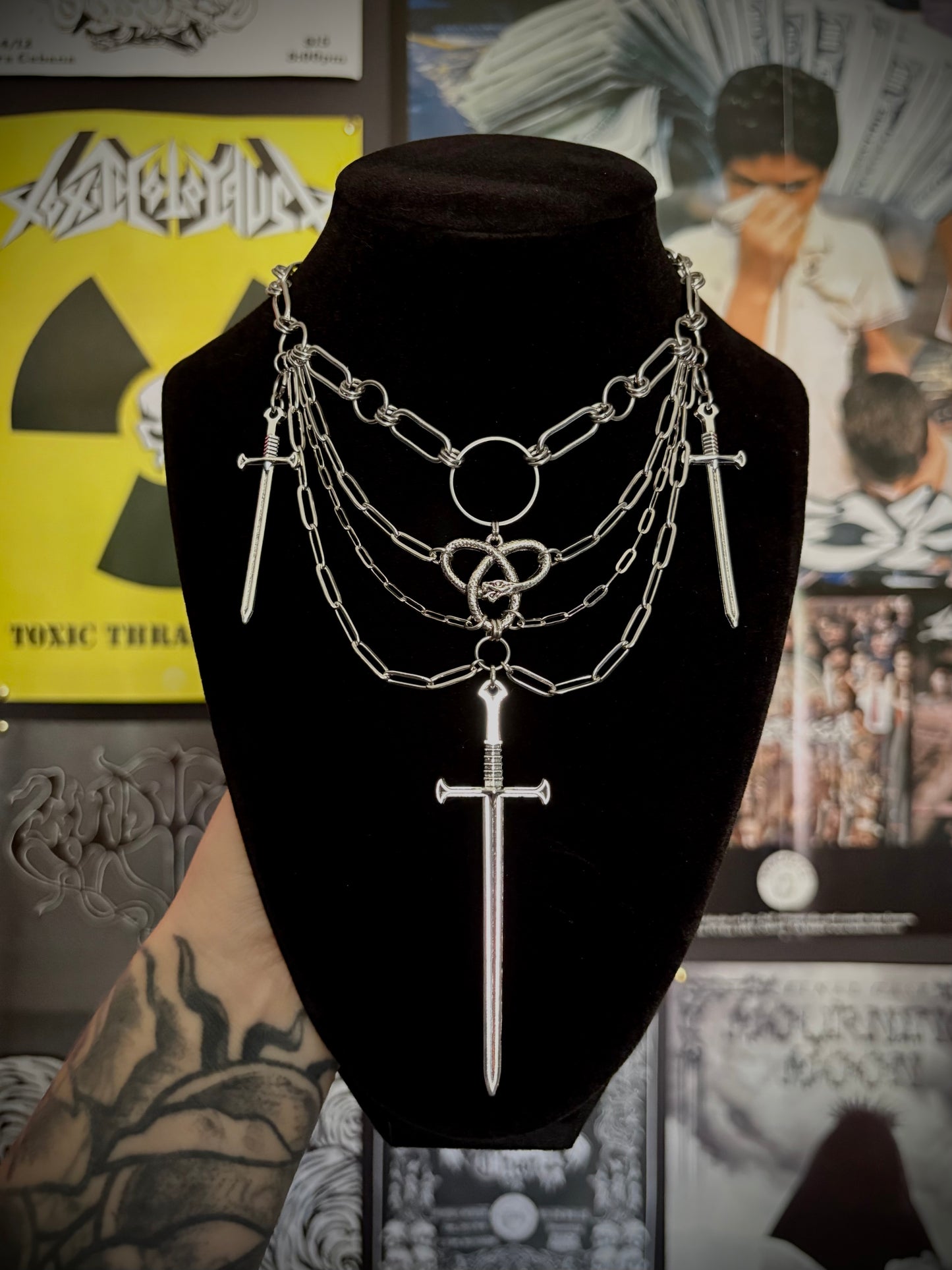 Lilith Choker